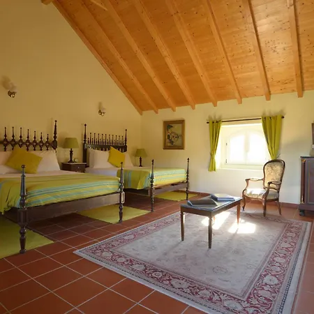 Bed & Breakfast Quinta Do Scoto 4*