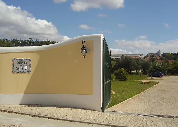 Bed and Breakfast Quinta Do Scoto Rinchoa